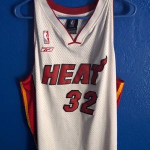 Shaquille O’niel throwback heats Jersey